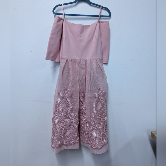 GIANNI Bini Pink Ponte and Mesh Overlay Off the Shoulder Midi Dress L Romantic - Picture 7 of 15